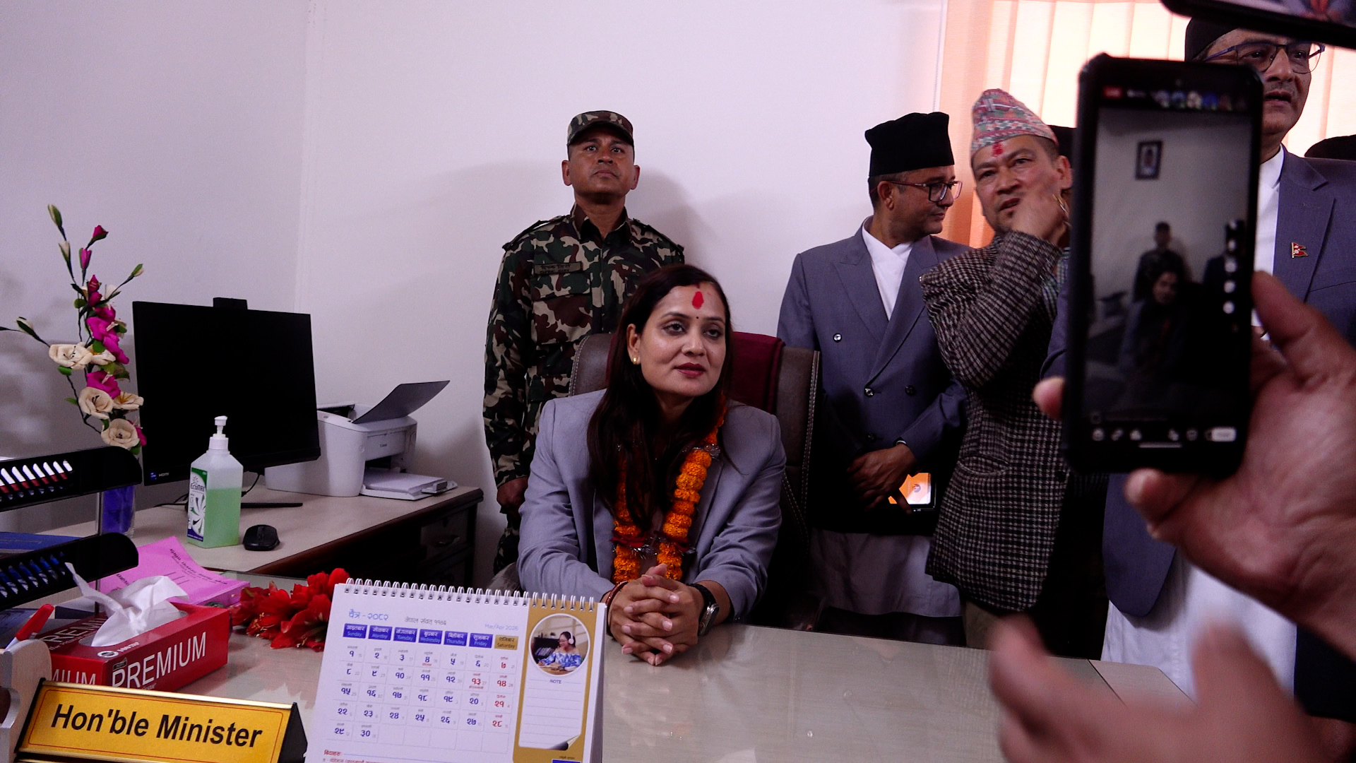 पदबहाली गर्दै निशा मेहताले भनिन् : नातावाद र कृपावादबाट टाढा हुनुपर्छ (भिडियो सहित)