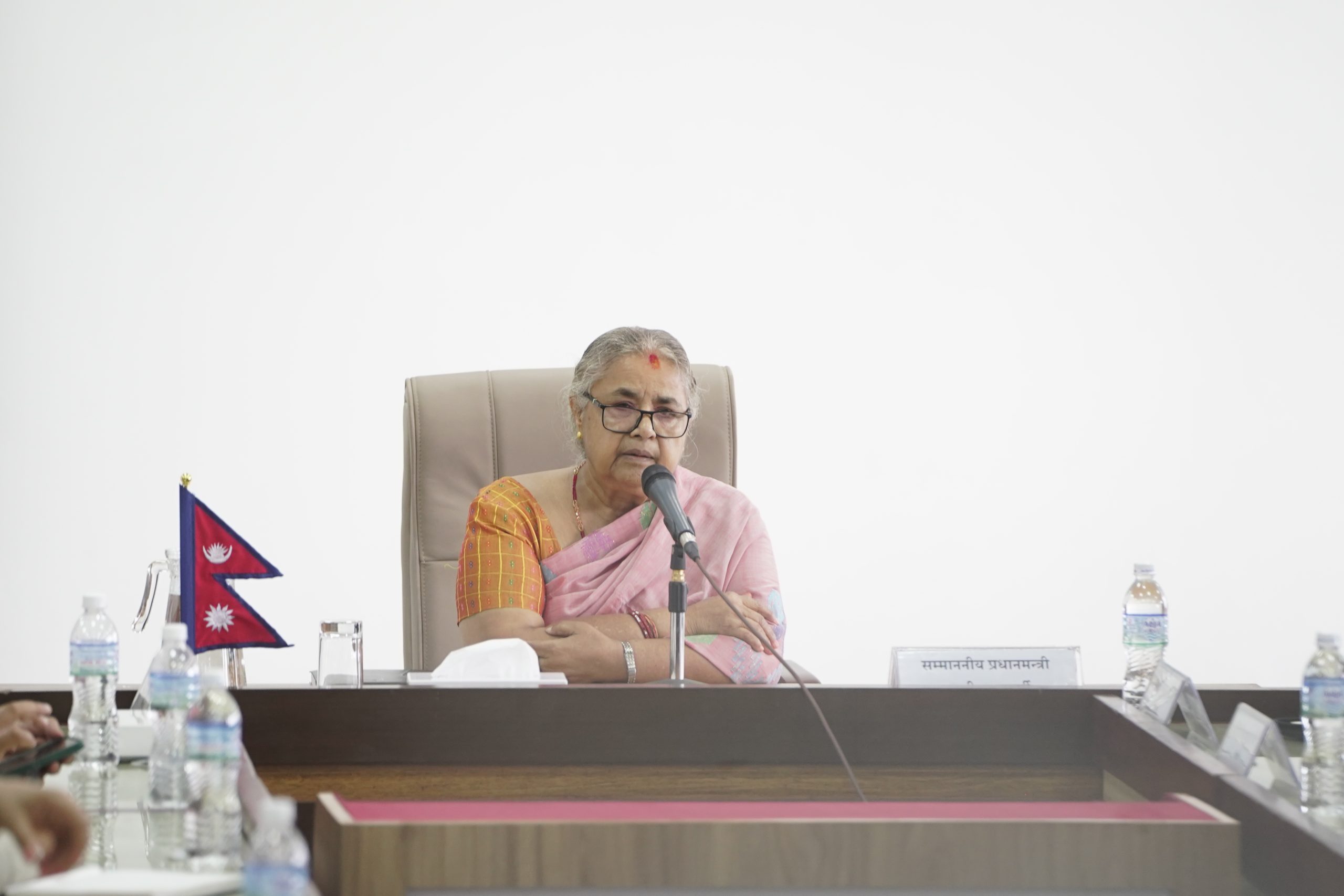 प्रधानमन्त्री कार्की र कतारका समकक्षीबीच फोनवार्ता : ३ लाख ६० हजार नेपालीको सुरक्षामा ध्यान दिन आग्रह