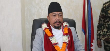 ऊर्जाबाट कोही पनि वञ्चित नहोस्ः ऊर्जामन्त्री श्रेष्ठ