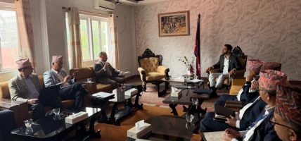 हिमाली क्षेत्रमा शैक्षिकसत्रको समय परिवर्तन गर्न सांसदको माग