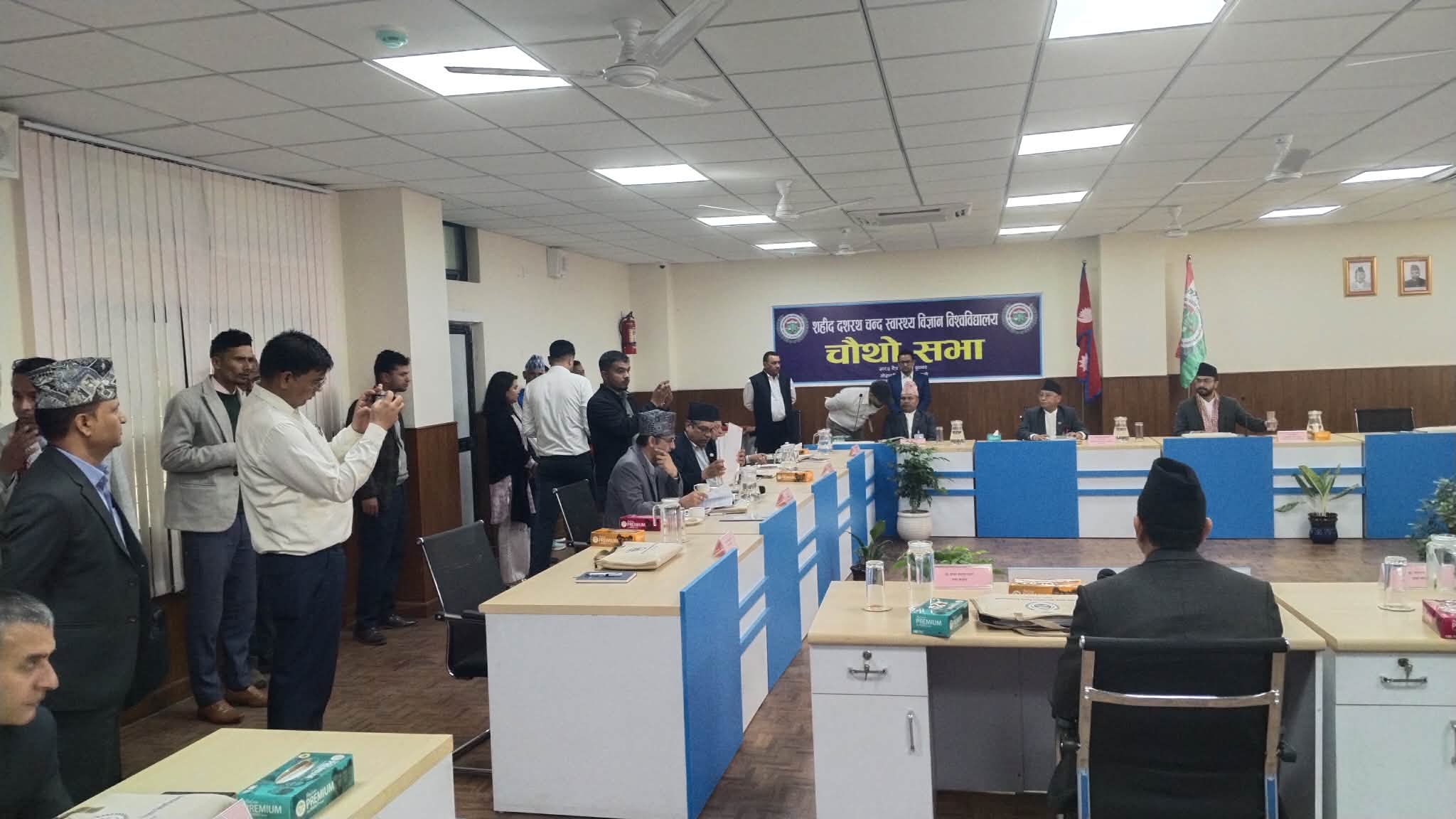 शहीद दशरथ चन्द स्वास्थ्य विज्ञान विश्वविद्यालयमा आगामी शैक्षिक शत्रदेखि पढाई हुन्छ : शिक्षामन्त्री पोखरेल