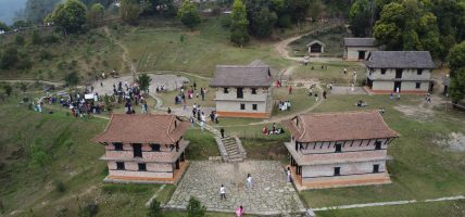 लालीगुराँस महोत्सवमा साहित्यमय बन्यो चोत्लुङ पार्क