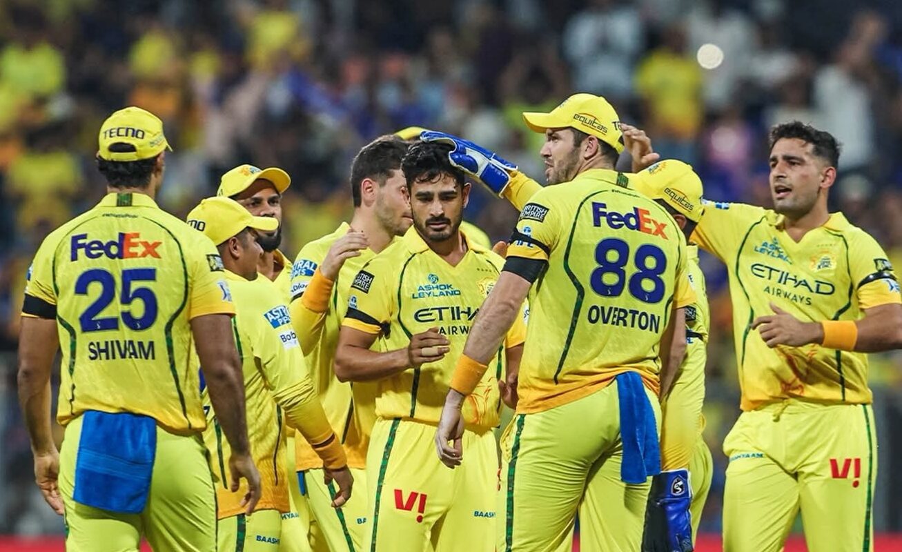 आइपिएलमा मुम्बईमाथि चेन्नई १०३ रनले विजयी