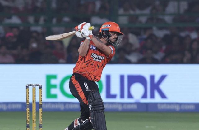 हैदराबादको रोमाञ्चक जित, राजस्थान ५ विकेटले पराजित