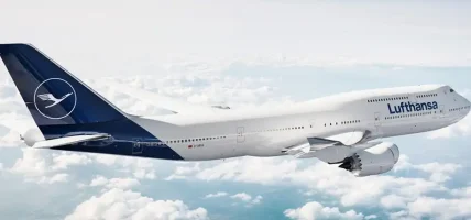 युरोपको लुफ्थान्सा एयरलाइन्सले २० हजार उडान रद्द गर्ने