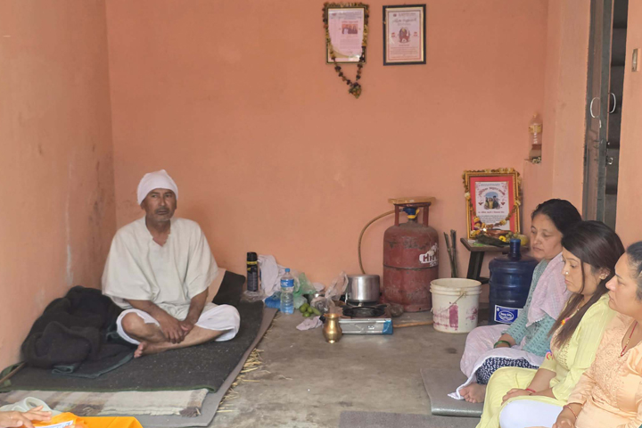 फर्किएनन् ३ सन्तान, मृत्यु दर्ताको प्रमाणपत्र माग्दै परिवार