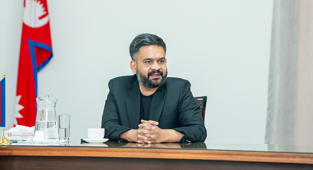 मातातीर्थ औँसीमा प्रधानमन्त्री शाहद्वारा आमाहरूप्रति सम्मान व्यक्त