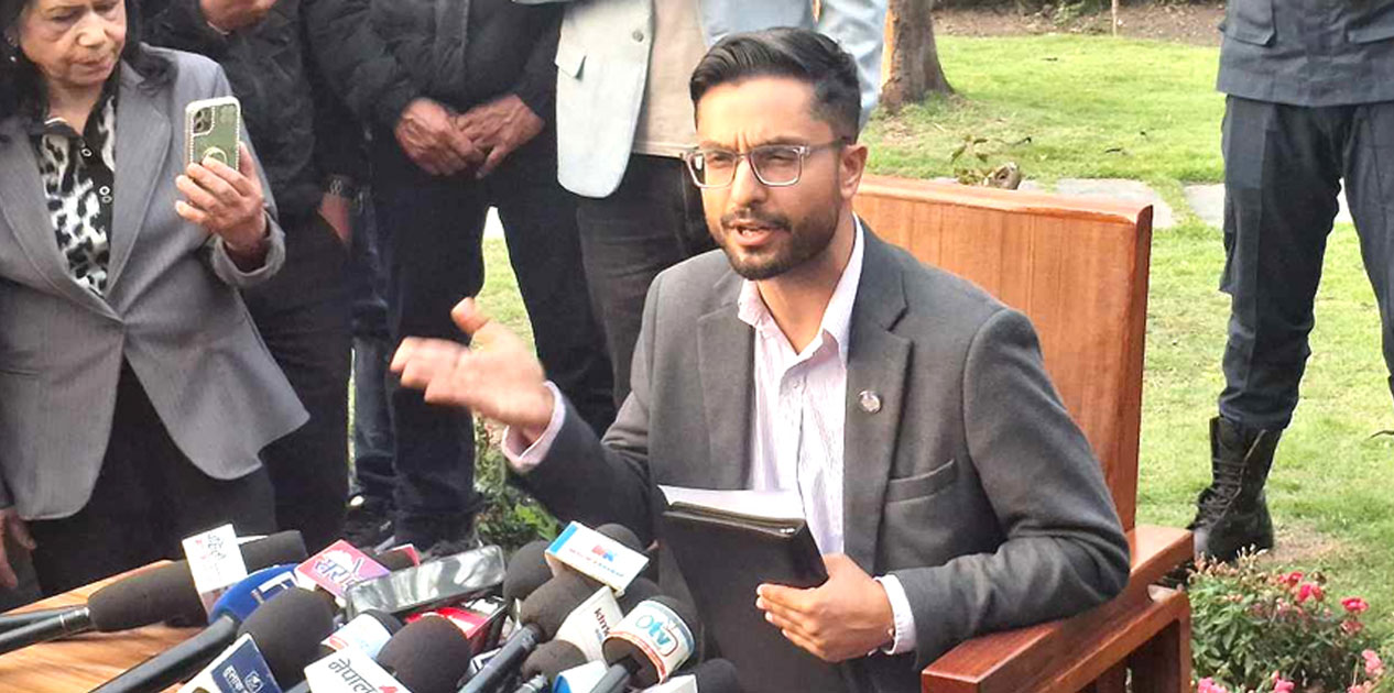 फाप्ला क्रिकेट मैदान निर्माण हुन्छ : मन्त्री पोखरेल