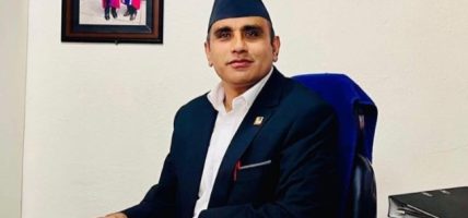 महान्यायाधिवक्ता डा कँडेलविरुद्ध तीन रिट