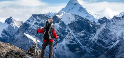 पश्चिम एशिया द्वन्द्वको मारमा नेपालको पर्यटन क्षेत्र