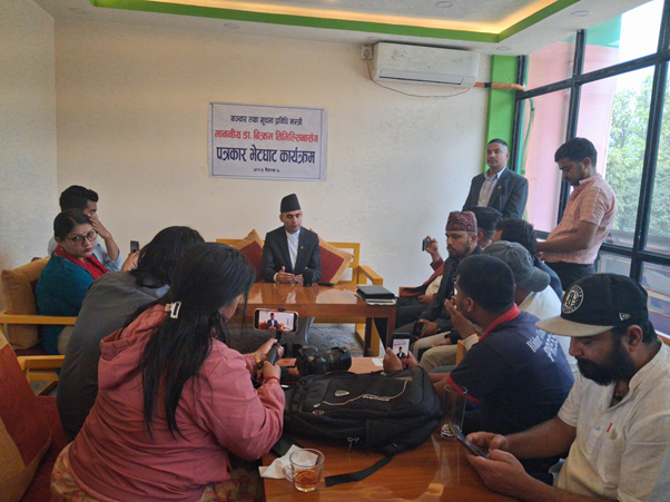 अभिव्यक्ति स्वतन्त्रताका नाममा गैरजिम्मेवार सामग्री सम्प्रेषण अक्षम्यः सञ्चारमन्त्री तिमिल्सिना