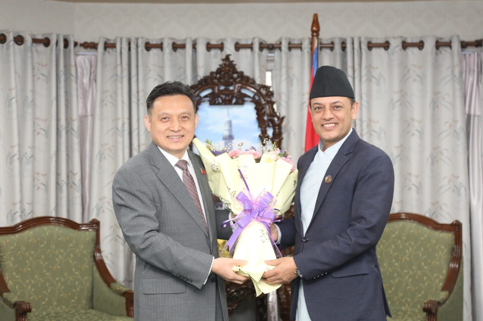 सभामुख अर्यालसँग चिनियाँ राजदूतको शिष्टचार भेट