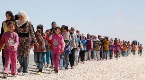 करिब एक हजार अफगान शरणार्थी परिवारहरू एकै दिनमा स्वदेश फिर्ता