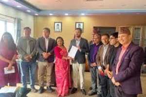 सुधारका लागि निरन्तर खबरदारी गर्न शिक्षामन्त्री पोखरेलको आग्रह