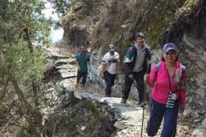 सोवाङ धुरी र धौलागिरि आइसफललाई दोवासँग जोड्न पदमार्ग निर्माण