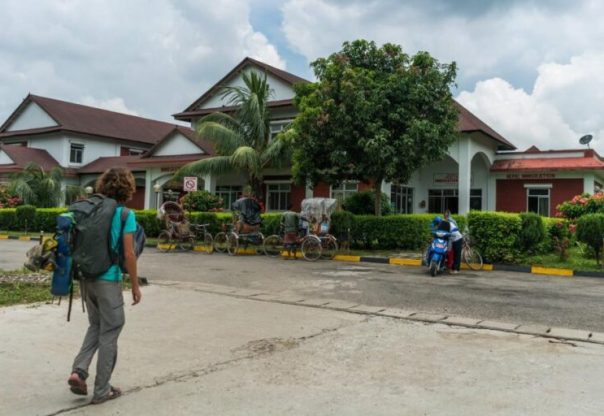 पूर्वीनाका काँकडभिट्टाबाट सात हजार ६४२ पर्यटक भित्रिए