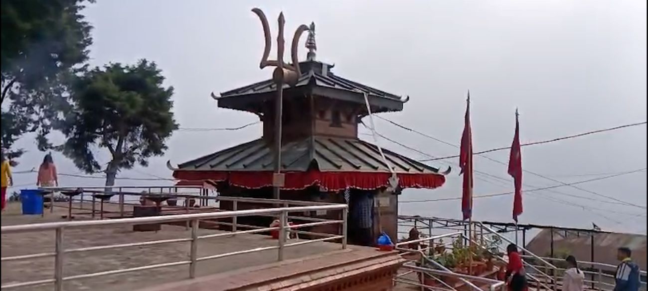 तराई र काठमाडौं उपत्यकाका धार्मिक पर्यटकका लागि नजिकको गन्तव्य खाँडादेवी