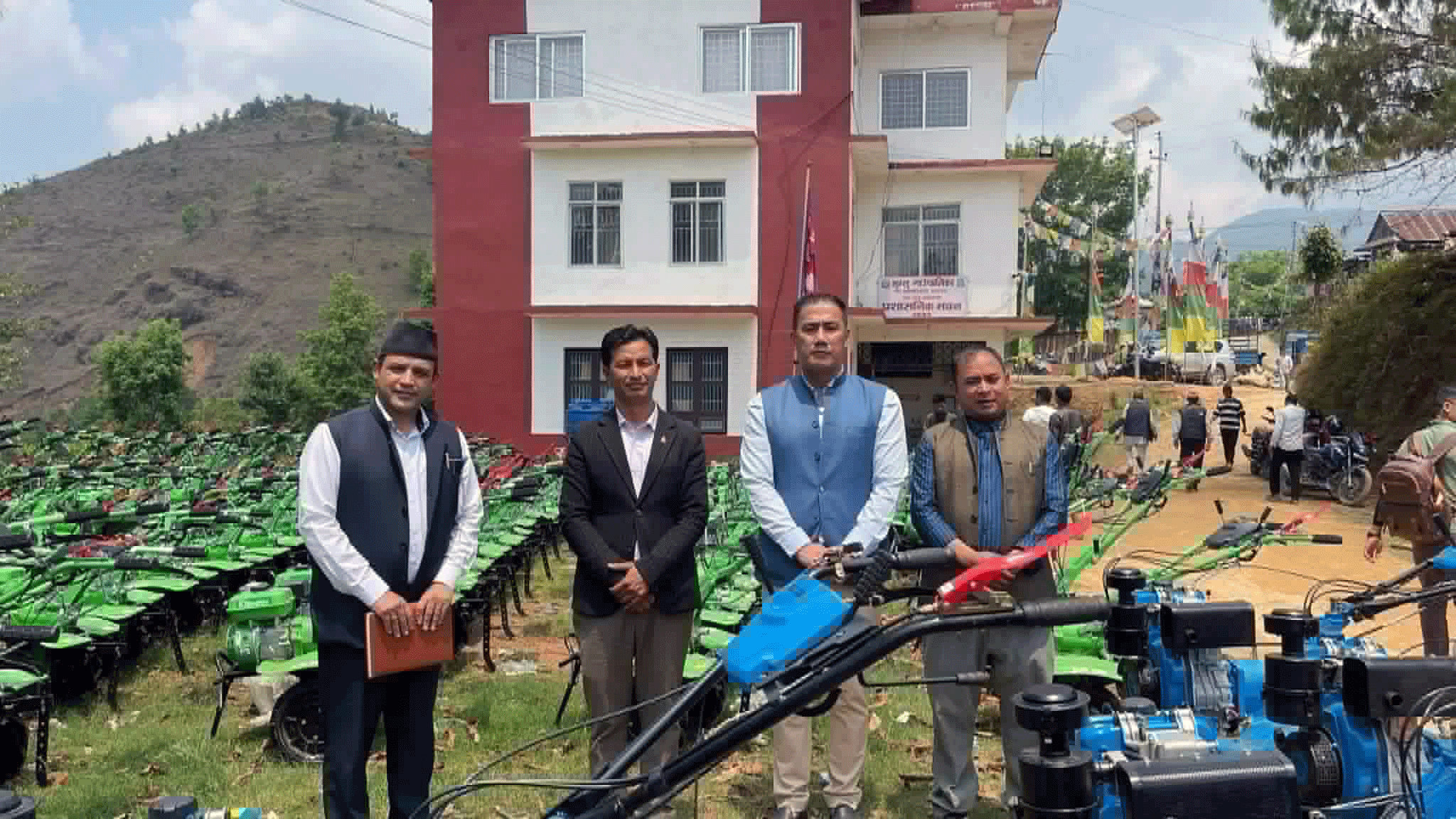 भुम्लुका २३५ किसानलाई अनुदानमा मिनीटिलर