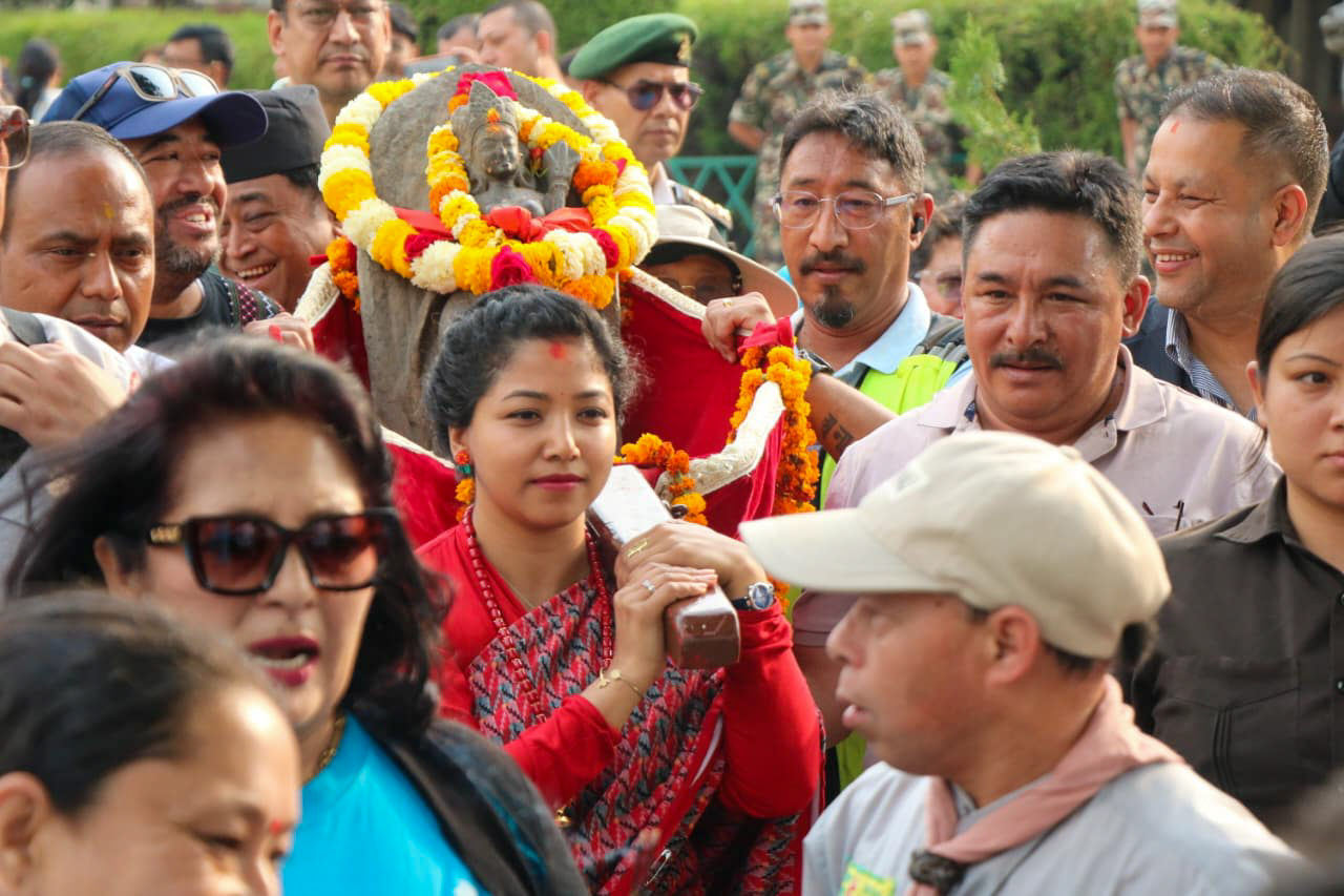 महागौरी/पार्वती देवीको प्राचीन मूर्ति पुनः ऐतिहासिक स्थान मरू क्षेत्रमा पुनर्स्थापना