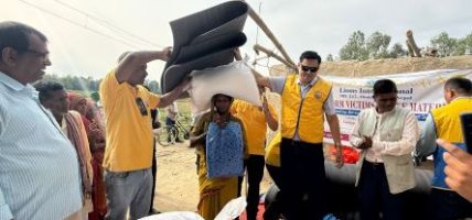 हावाहुरीपछि लहानमा सक्रिय लायन्स क्लब, २५ परिवारलाई राहत