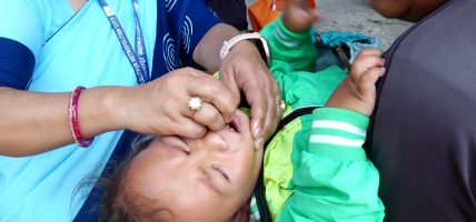 आज पनि देशभरिका बालबालिकालाइ भिटामिन ‘ए’ र जुकाको औषधि खुवाईँदै