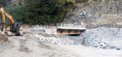 कर्णालीका दर्जनौं पुल र सडक स्तरोन्नतीका आयोेजना अलपत्र