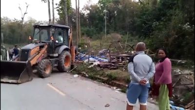 हेटौँडा–१८ मा अवैध संरचना हटाइयो, करिब १० छाप्रा भत्काइयो