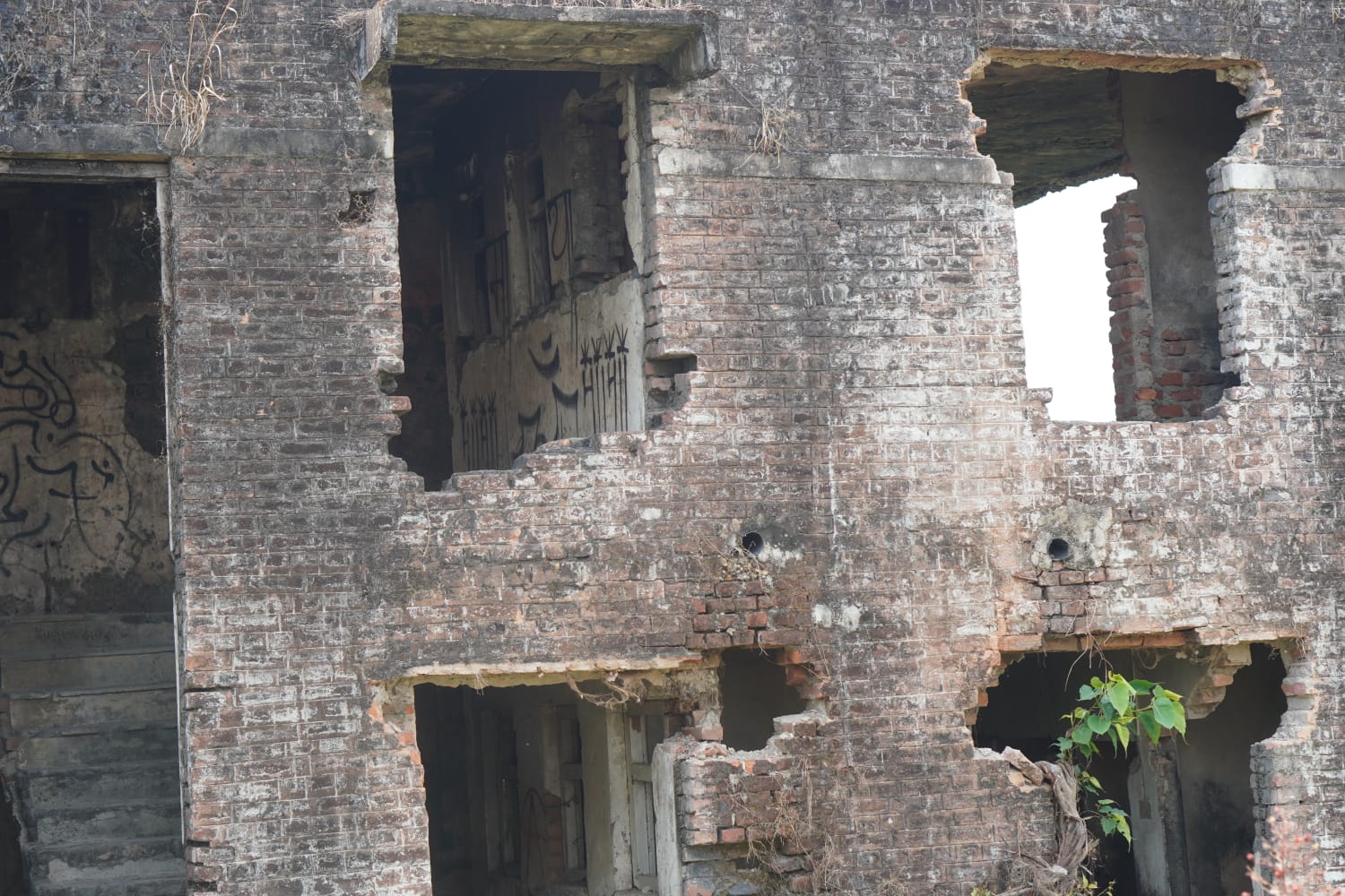 हेटेक्स इंग्लिश बोर्डिङ स्कूल : उद्योगसँगै हराएको एउटा शैक्षिक पहिचान