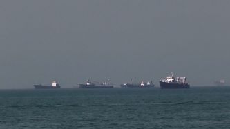 हर्मुज जलमार्ग खुला गर्ने घोषणाले अन्तर्राष्ट्रिय बजारमा सुन र चाँदीको मूल्यमा उल्लेख्य वृद्धि