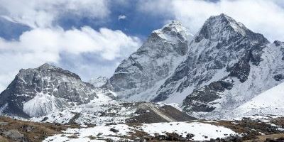 कञ्चनजङ्घामा पर्यटक चहलपहल बढ्दै, स्थानीय पर्यटन व्यवसाय उत्साहित