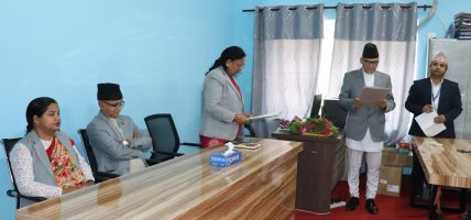 कर्णाली प्रदेशसभा सचिव खड्काद्धारा पदभार ग्रहण