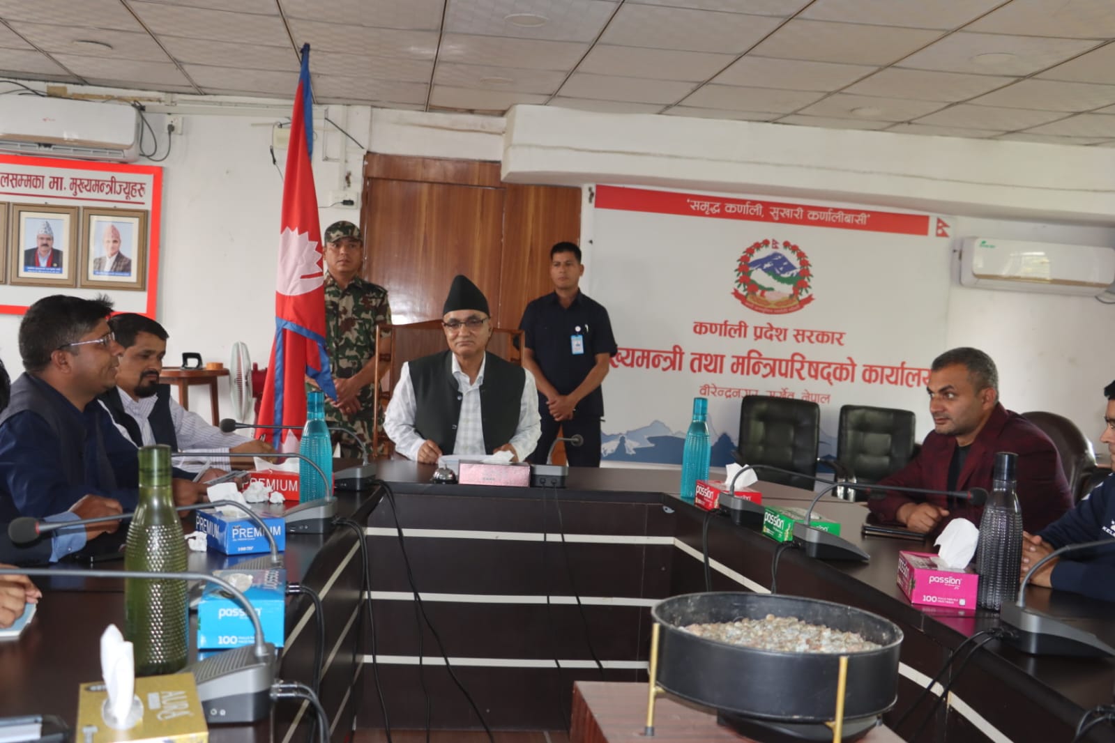 प्रदेश र स्थानीय सरकार संघीय सरकारका इकाइ होइनन् : मुख्यमन्त्री कँडेल