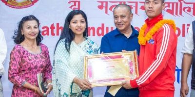 पदक विजेता खेलाडीहरूलाई नगदसहित काठमाडौं महानगरपालिकाबाट सम्मान