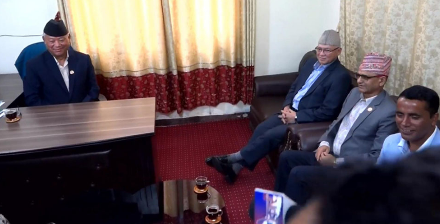 विपक्षी दलहरूको संयुक्त बैठक : सरकारका नीतिप्रति कडा आपत्ति, तत्काल समाधानको माग