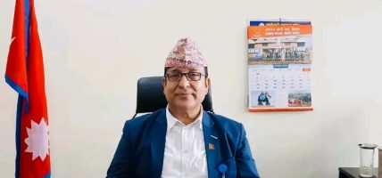 वीरगन्जमा मुख्य सडक विस्तार सुरु, डोजर चलाएर काम अगाडि बढाइयो