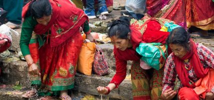 वैशाख कृष्ण औँसीः मातृ सम्मान दिवस अर्थात् आमाको मुख हेर्ने पर्व मनाइँदै