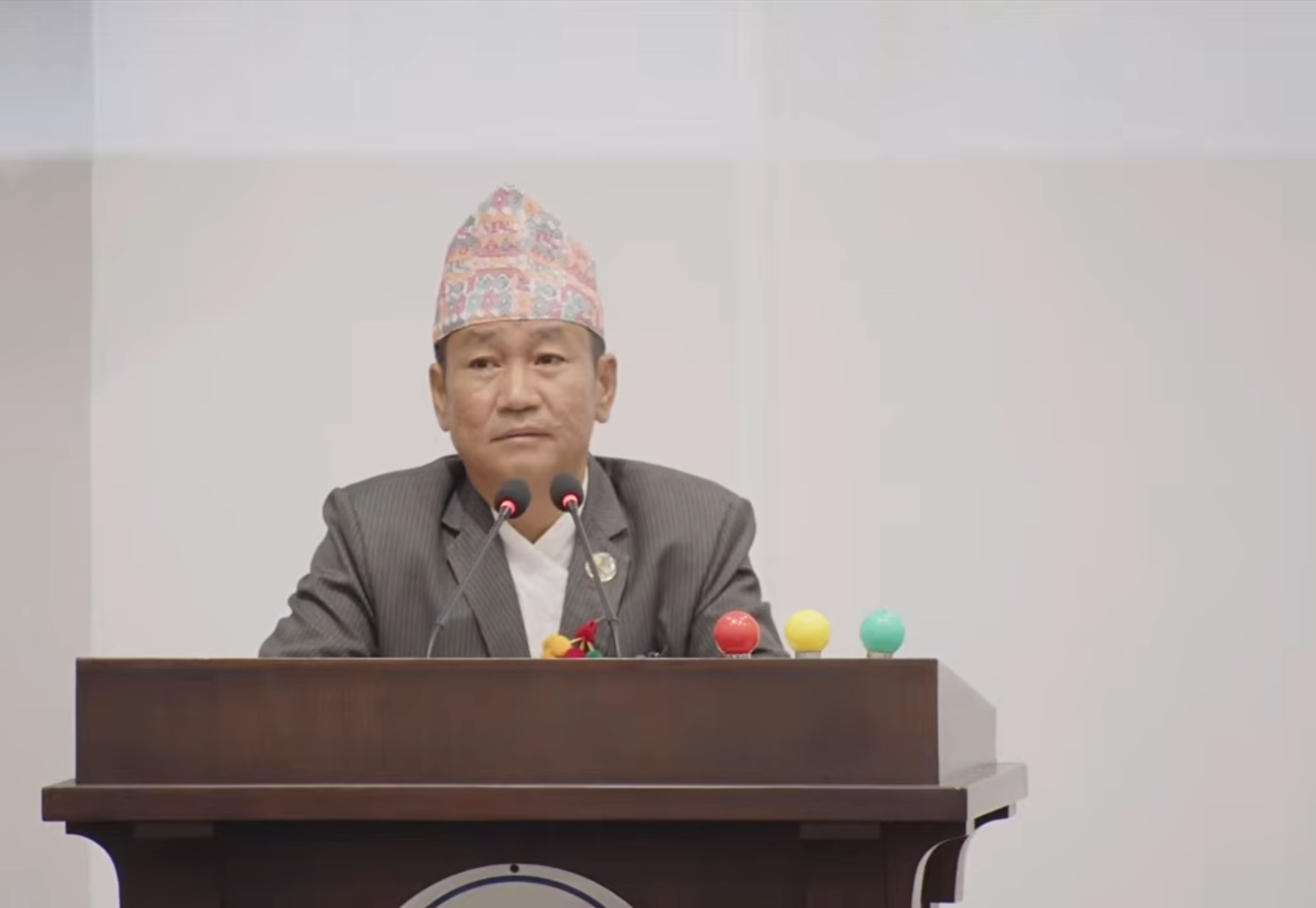 एमसीसी खारेज गरी समयको सम्मान गरियोस् : हर्क साम्पाङ (भिडियो सहित)