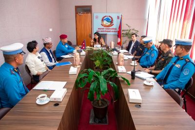 ३ दिनभित्र बसपार्कभित्र सेवा प्रवेश नगराए कानुन बमोजिम कारबाही गरिने