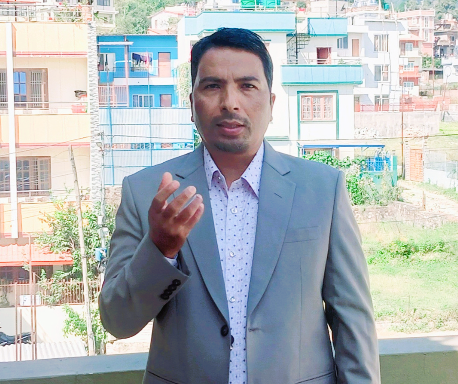 सामाजिक सञ्जालमा रास्वपाले जङ्गली रुप देखायो : पूर्ण बस्नेत