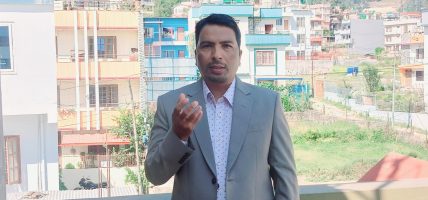 सरकारले पुनर्वासको व्यवस्थाविना नागरिक विस्थापित गर्नुहुँदैन : पूर्ण बस्नेत