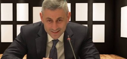 अमेरिकी सहायक विदेशमन्त्री कपुर काठमाडौँमा, उच्चस्तरीय राजनीतिक भेटवार्ता गर्ने