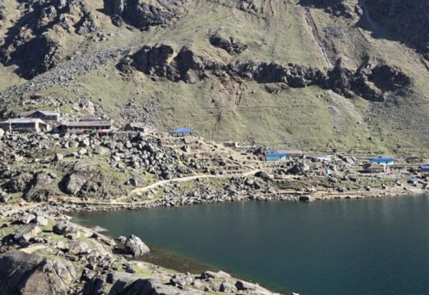 गोसाइँकुण्डमा गङ्गादशहरामा पाँच हजारले दर्शन गर्ने अनुमान गोसाइँकुण्डमा गङ्गादशहरामा पाँच हजारले दर्शन गर्ने अनुमान