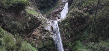आहा अर्मके झरना!