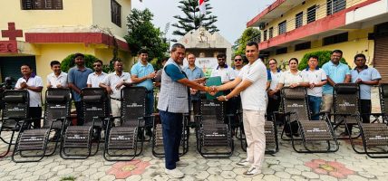 कामना सेवा विकास बैंकद्वारा नेपाल रेडक्रस सोसाइटीलाई डोनर बेड हस्तान्तरण