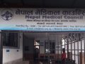 विदेशी नागरिकता लिएका १९ चिकित्सकको लाइसेन्स खारेज