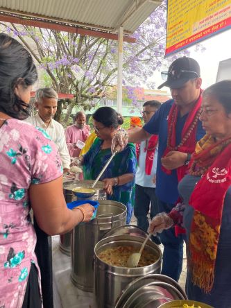 कामना सेवा विकास बैंकद्वारा शहिद गंगालालमा निःशूल्क भोजन वितरण