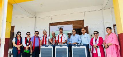 कामना सेवा विकास बैंकद्वारा श्री पशुपति माध्यमिक विद्यालयलाई कुलर हस्तान्तरण
