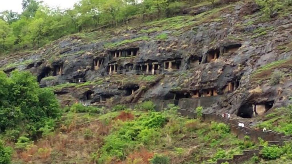 प्रवर्द्धनको प्रतीक्षामा पोखराको सीता गुफा