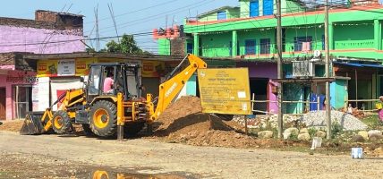 बेलौरीमा  अतिक्रमित संरचना हटाइयो