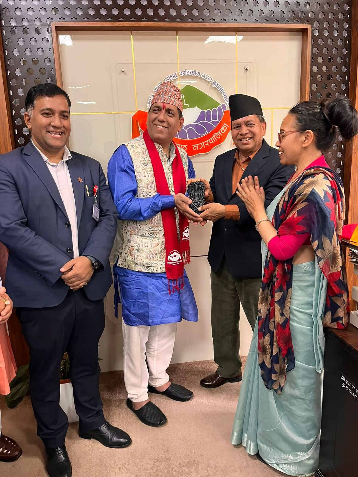 बुढानीलकण्ठ नगरपालिका र इन्डो अष्ट्रेलिया सनातन सोसाइटीबीच सांस्कृतिक सहकार्यबारे छलफल
